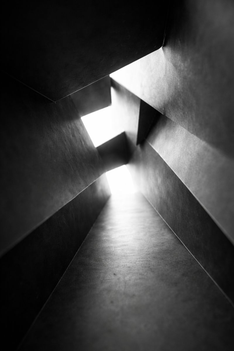 Passage V – Konstrukt – Claudio Raffaele